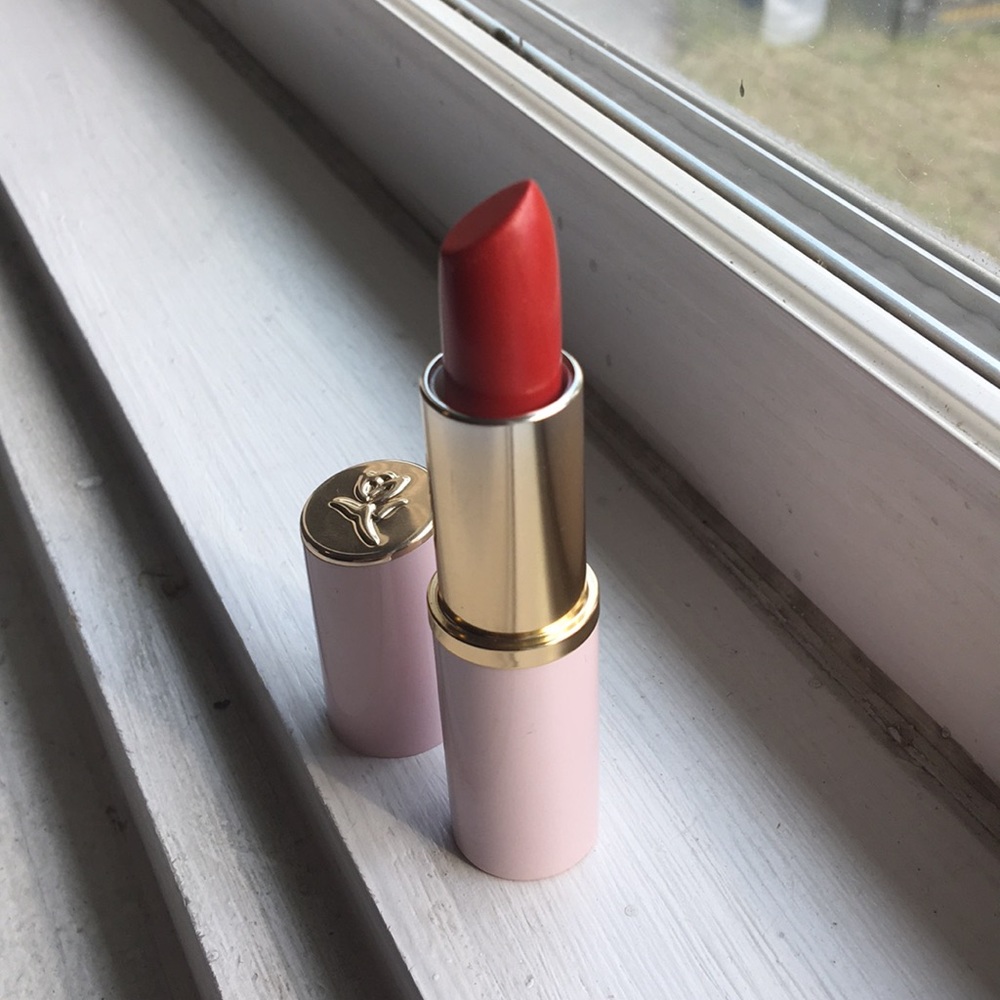 Mary Kay Creme Lipstick